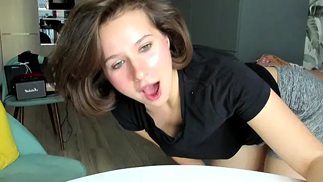 Snapshot of Lilith_lutherlow chatting on September 23, 2025, 2:02 pm Lilith lutherlow online show from September 23, 2025, 2:02 pm