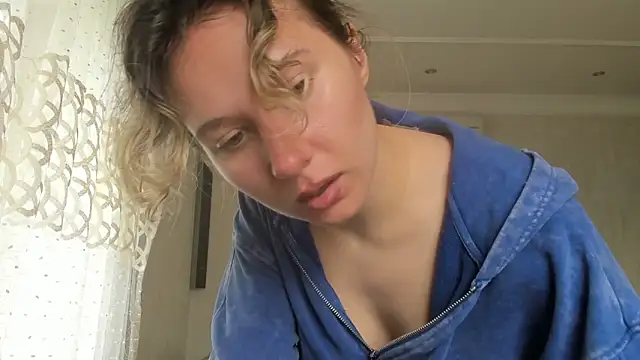Snapshot of Lilith_lutherlow chatting on June 7, 2026, 9:58 am Lilith lutherlow online show from June 7, 2026, 9:58 am