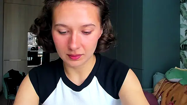 Snapshot of Lilith_lutherlow chatting on October 2, 2025, 10:51 am Lilith lutherlow online show from October 2, 2025, 10:51 am