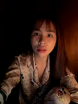 Snapshot of Samsam_567 chatting on November 11, 2025, 4:24 pm Samsam 567 online show from November 11, 2025, 4:24 pm