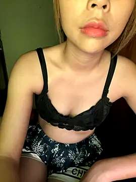 Snapshot of Samsam_567 chatting on September 13, 2025, 5:02 pm Samsam 567 online show from September 13, 2025, 5:02 pm