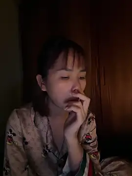 Snapshot of Samsam_567 chatting on December 17, 2025, 4:12 pm Samsam 567 online show from December 17, 2025, 4:12 pm