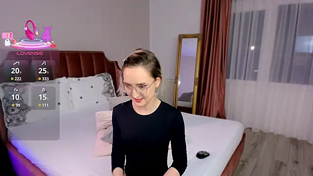 CharmingAnnie online show from March 12, 2025, 6:22 pm