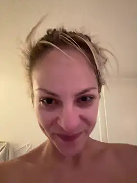 Snapshot of missdaisydiamond777 chatting on July 21, 2026, 7:42 am missdaisydiamond777 online show from July 21, 2026, 7:42 am