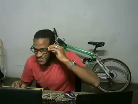 Snapshot of michel_sc chatting on November 16, 2025, 5:12 am michel sc online show from November 16, 2025, 5:12 am