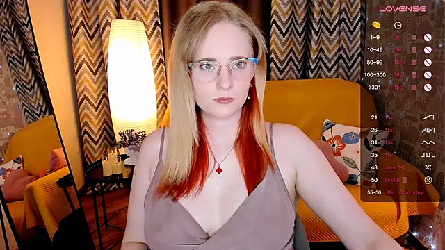 Aemilia  online show from March 31, 2026, 8:27 am