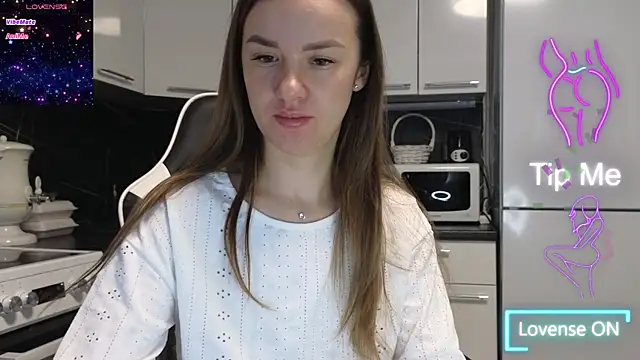 Snapshot of Strip-Lady chatting on March 13, 2025, 2:38 am Strip-Lady online show from March 13, 2025, 2:38 am