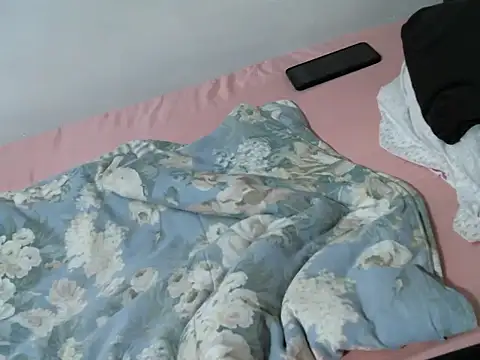 Snapshot of luckieey chatting on November 29, 2025, 7:36 pm luckieey online show from November 29, 2025, 7:36 pm