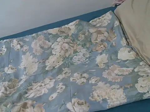 Snapshot of luckieey chatting on November 26, 2025, 6:24 am luckieey online show from November 26, 2025, 6:24 am