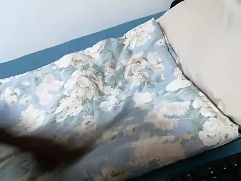 Snapshot of luckieey chatting on November 8, 2025, 5:38 pm luckieey online show from November 8, 2025, 5:38 pm