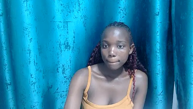 Snapshot of Latiffagodess chatting on July 19, 2026, 5:32 pm Latiffagodess online show from July 19, 2026, 5:32 pm