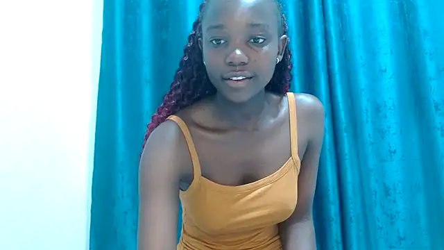Snapshot of Latiffagodess chatting on July 18, 2026, 5:49 am Latiffagodess online show from July 18, 2026, 5:49 am