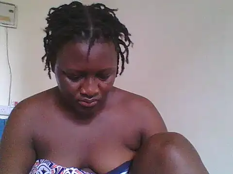 Snapshot of Heavy_ass chatting on November 21, 2025, 4:22 am Heavy ass online show from November 21, 2025, 4:22 am