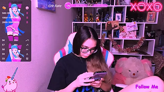 Sia Shine online show from December 8, 2024, 1:25 pm