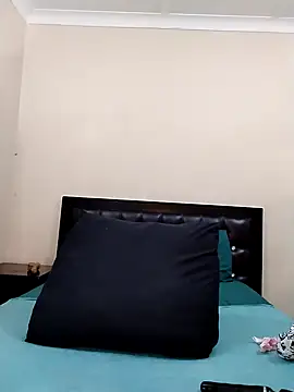 Snapshot of Sugartonguexx chatting on November 6, 2025, 6:01 pm Sugartonguexx online show from November 6, 2025, 6:01 pm