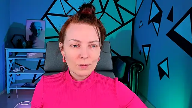 Snapshot of VandaRossi chatting on December 19, 2025, 9:44 am VandaRossi online show from December 19, 2025, 9:44 am