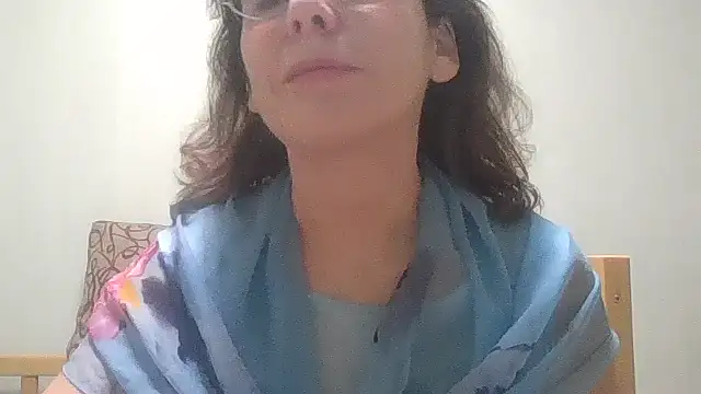 HollyJewel online show from November 27, 2025, 3:23 pm