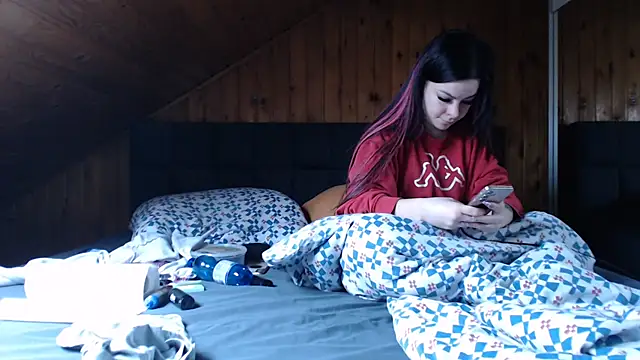 BoeseMoni1998 online show from December 2, 2025, 10:39 am