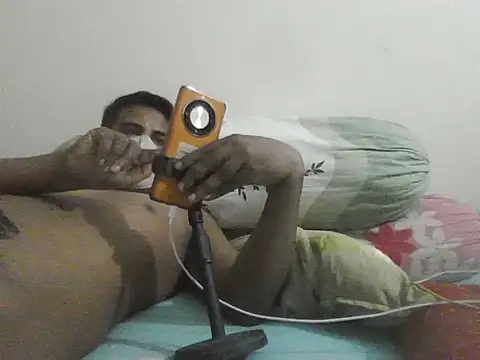 Snapshot of siam607022 chatting on December 2, 2025, 11:28 pm siam607022 online show from December 2, 2025, 11:28 pm