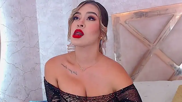 Snapshot of JoannaStanford chatting on December 15, 2025, 12:38 am JoannaStanford online show from December 15, 2025, 12:38 am