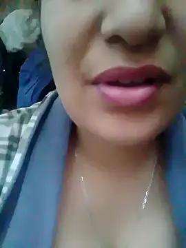 Orla85 online show from December 14, 2024, 4:52 pm