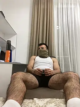 Robin45tr online show from January 13, 2026, 9:08 pm