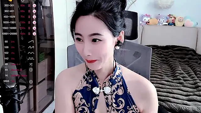 FeiFei-babe online show from March 3, 2025, 8:08 am