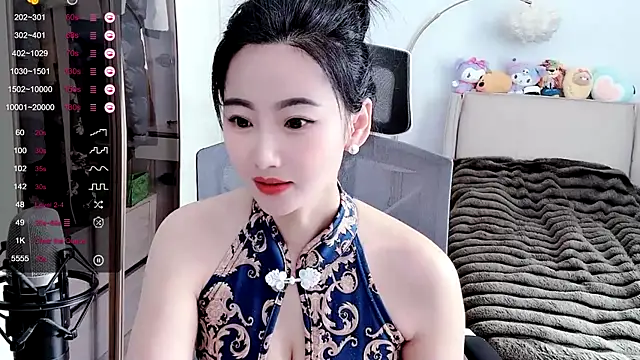 FeiFei-babe online show from March 3, 2025, 5:05 am