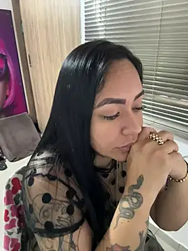 marta201 alfaro online show from February 16, 2025, 12:43 pm