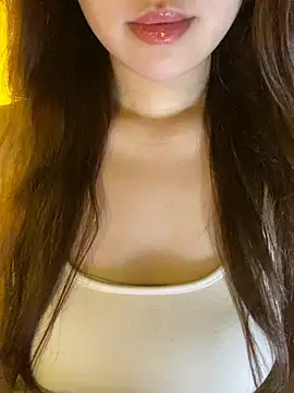 minmin2kk5 online show from May 31, 2026, 3:18 pm