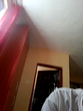 Snapshot of Freya_004 chatting on November 25, 2025, 9:31 am Freya 004 online show from November 25, 2025, 9:31 am