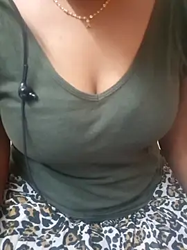 Janavi-janu online show from November 12, 2025, 5:39 pm