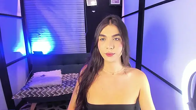 saracaball  online show from November 2, 2025, 11:10 pm