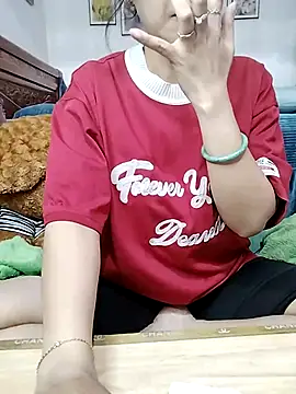 Snapshot of cream1299 chatting on January 15, 2026, 11:46 am cream1299 online show from January 15, 2026, 11:46 am