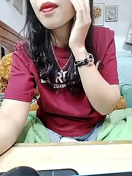 Snapshot of cream1299 chatting on January 6, 2026, 2:04 am cream1299 online show from January 6, 2026, 2:04 am