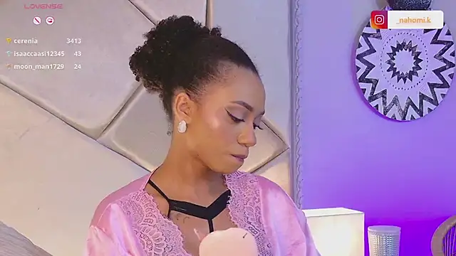 Snapshot of Nahomi_King chatting on February 25, 2025, 1:09 am Nahomi King online show from February 25, 2025, 1:09 am