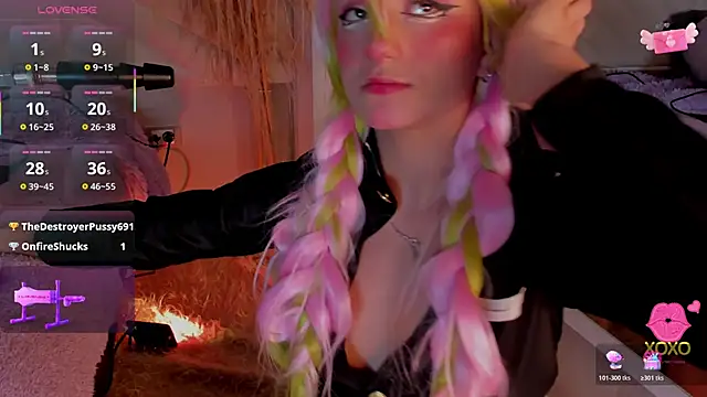 Snapshot of miia__baker chatting on November 9, 2025, 11:47 am miia baker online show from November 9, 2025, 11:47 am