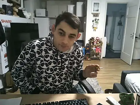 Snapshot of mihaimichael chatting on November 29, 2025, 3:12 pm mihaimichael online show from November 29, 2025, 3:12 pm