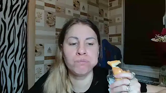 TherestlessKitty online show from February 21, 2026, 10:12 pm