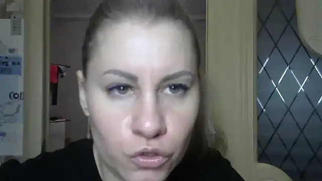 Snapshot of TherestlessKitty chatting on March 6, 2025, 9:58 am TherestlessKitty online show from March 6, 2025, 9:58 am