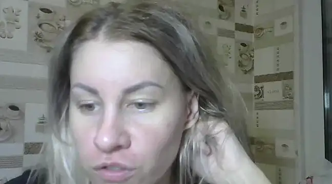 Snapshot of TherestlessKitty chatting on January 24, 2025, 8:11 pm TherestlessKitty online show from January 24, 2025, 8:11 pm