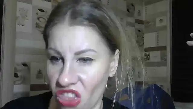 Snapshot of TherestlessKitty chatting on October 31, 2025, 2:24 pm TherestlessKitty online show from October 31, 2025, 2:24 pm