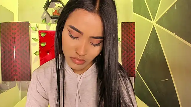 Karoll014 online show from February 5, 2026, 11:50 am