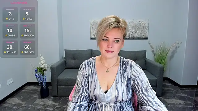 Snapshot of Julia_Wilsone chatting on December 2, 2025, 6:48 am Julia Wilsone online show from December 2, 2025, 6:48 am