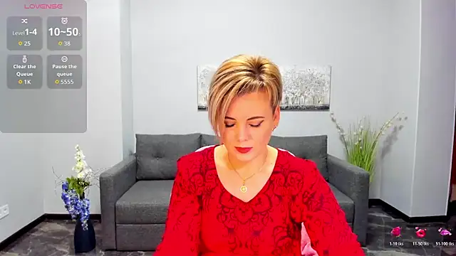 Snapshot of Julia_Wilsone chatting on November 30, 2025, 7:20 am Julia Wilsone online show from November 30, 2025, 7:20 am