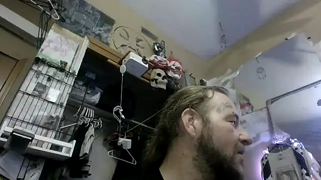 Snapshot of Pay2play1 chatting on December 23, 2024, 1:03 pm Pay2play1 online show from December 23, 2024, 1:03 pm