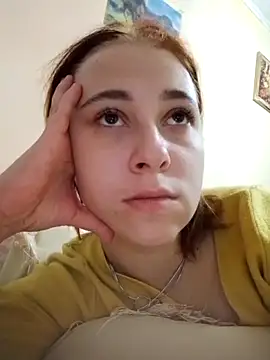 Snapshot of Gussie_Bridie chatting on October 29, 2025, 4:55 am Gussie Bridie online show from October 29, 2025, 4:55 am