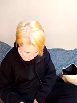 Gussie Bridie online show from February 13, 2026, 9:20 am