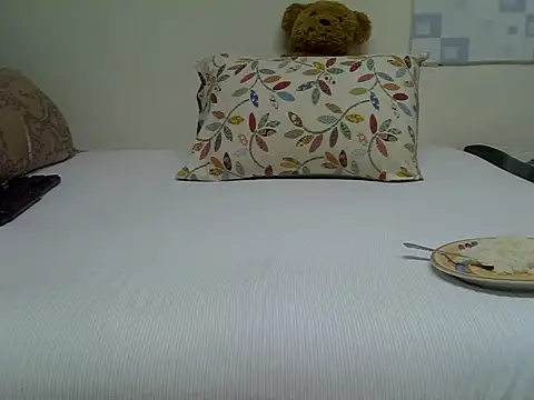 Snapshot of jeyberrie chatting on November 14, 2025, 12:42 pm jeyberrie online show from November 14, 2025, 12:42 pm