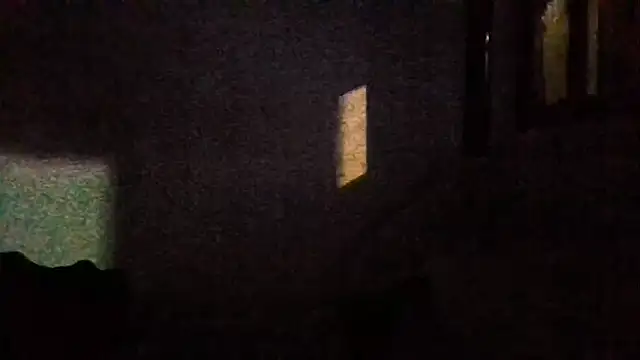 Snapshot of Jose_Smoke chatting on December 15, 2025, 4:51 am Jose Smoke online show from December 15, 2025, 4:51 am